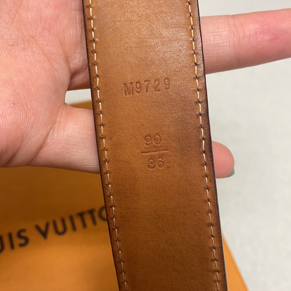 💥SALE💥Authentic Louis Vuitton Damier Belt - Picture 8 of 14